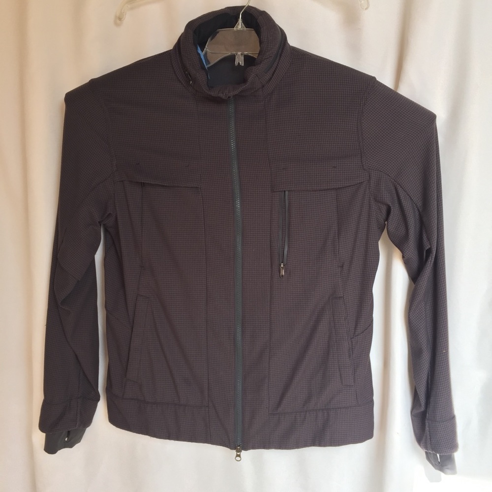 Lululemon men’s relay hooded jacket size XL